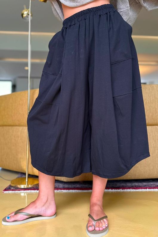 Oscar Pleat Culotte Black